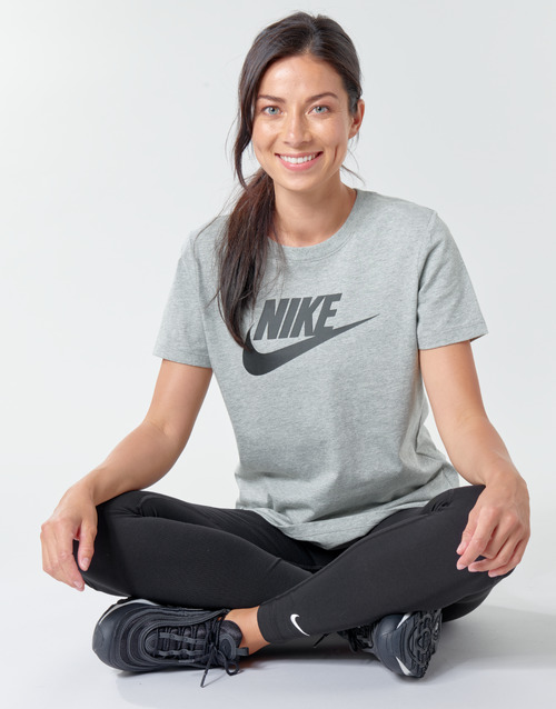 Nike - W NSW TEE ESSNTL ICON FUTUR - Gris