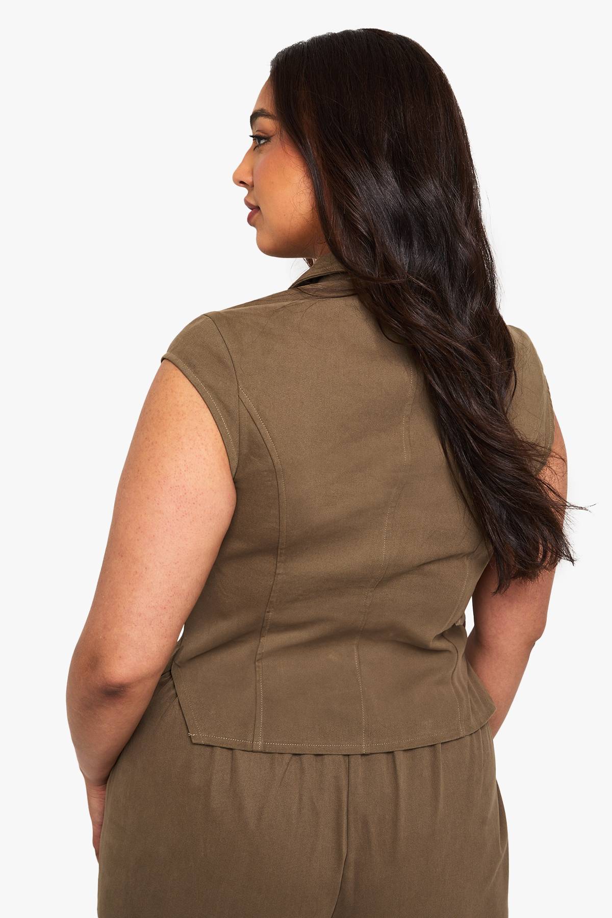 boohoo Plus Top enveloppant en sergé de coton à manches courtes