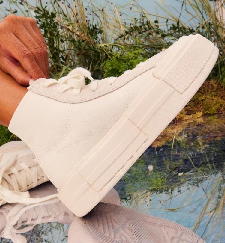 Asterisk - Matching Platform Plain Lace-Up High Top Canvas Sneakers voor Koppels