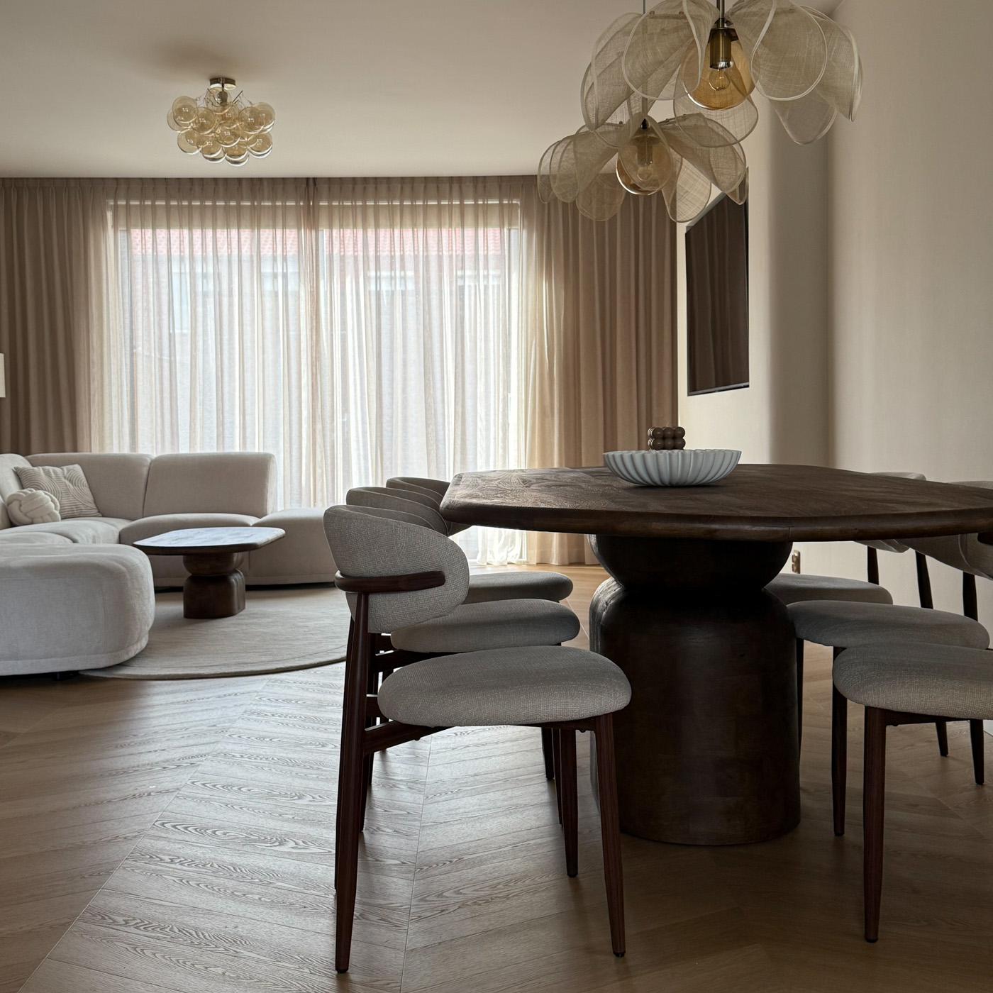 Eettafel Lissabon ovaal kolompoot 160cm