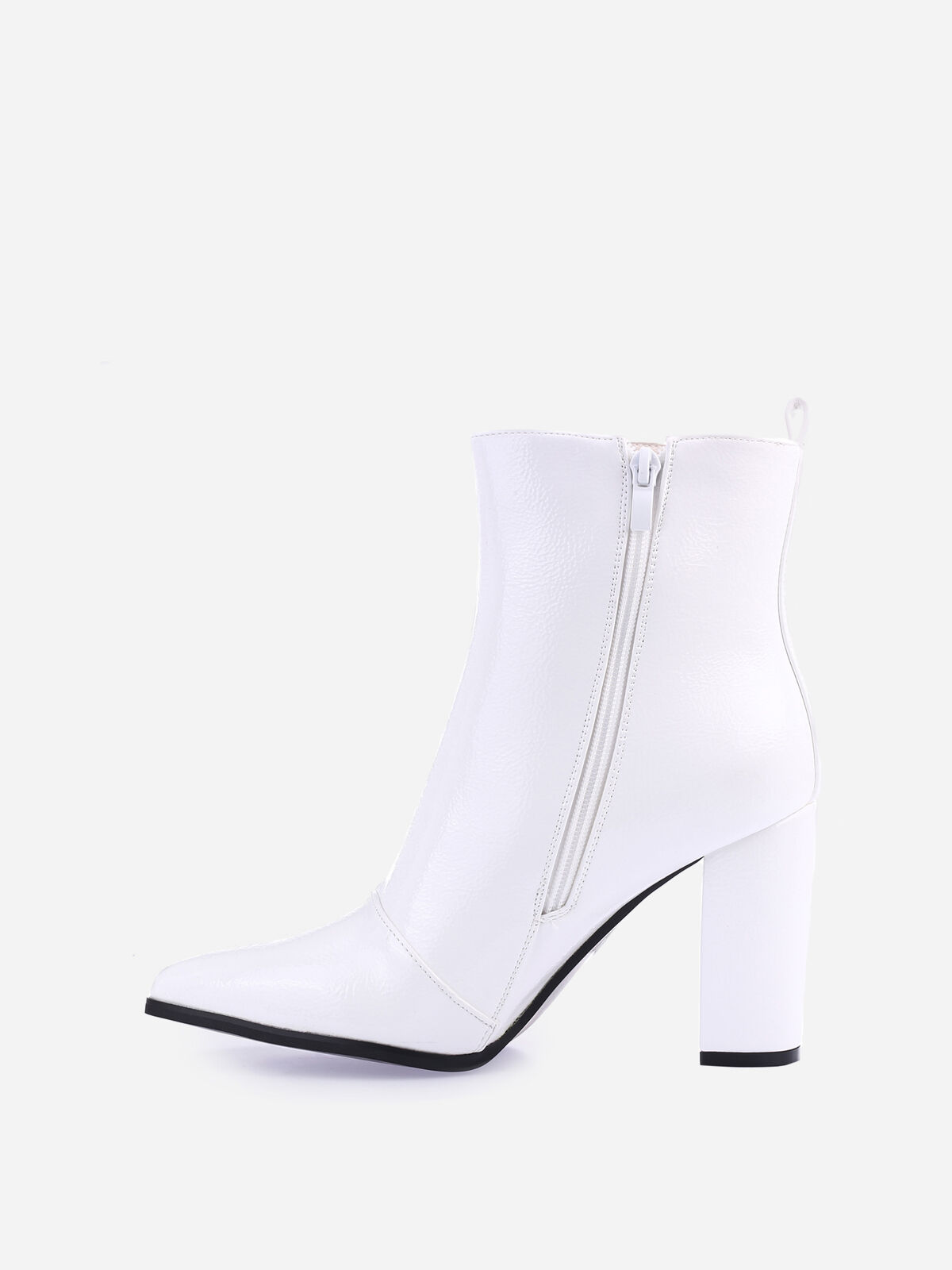 Bottines vernies à bout pointu- Blanc