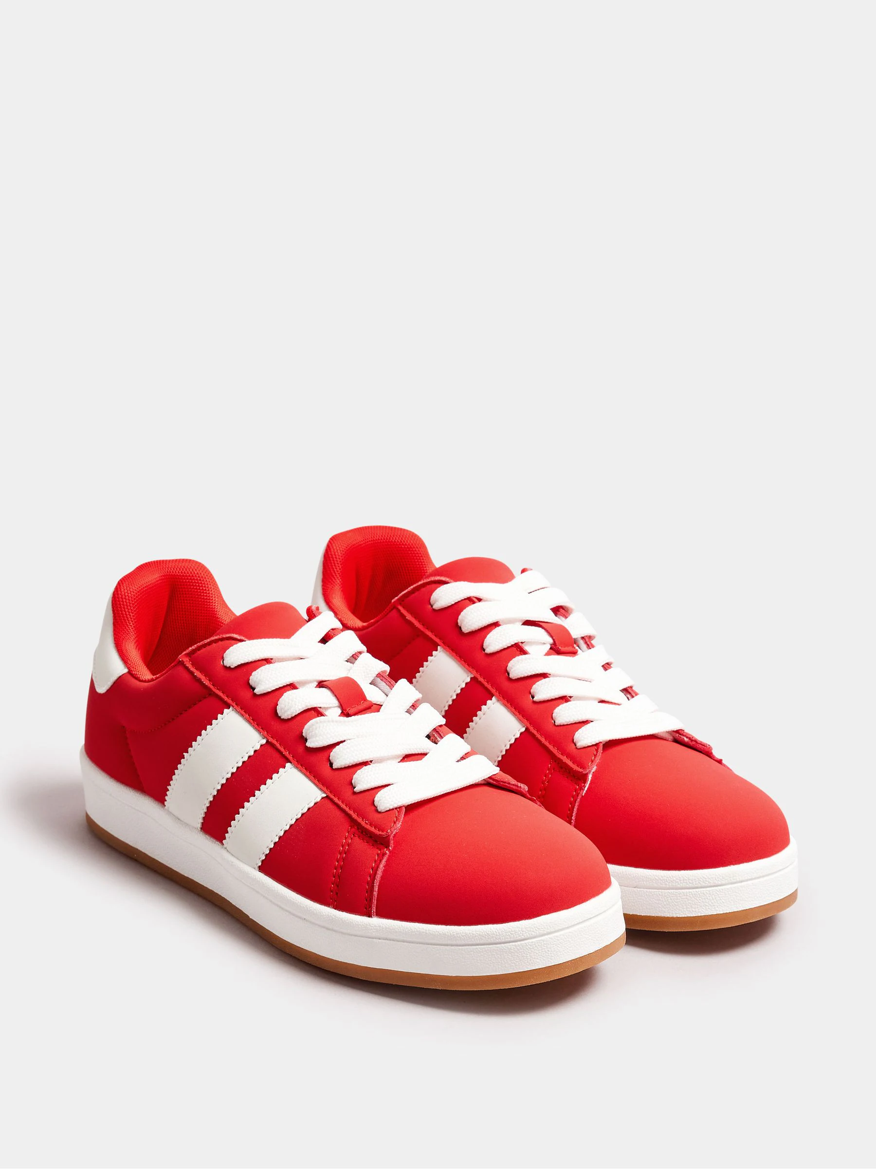 Rood - Yours Curve Wide Fit Padded Skate Trainers
