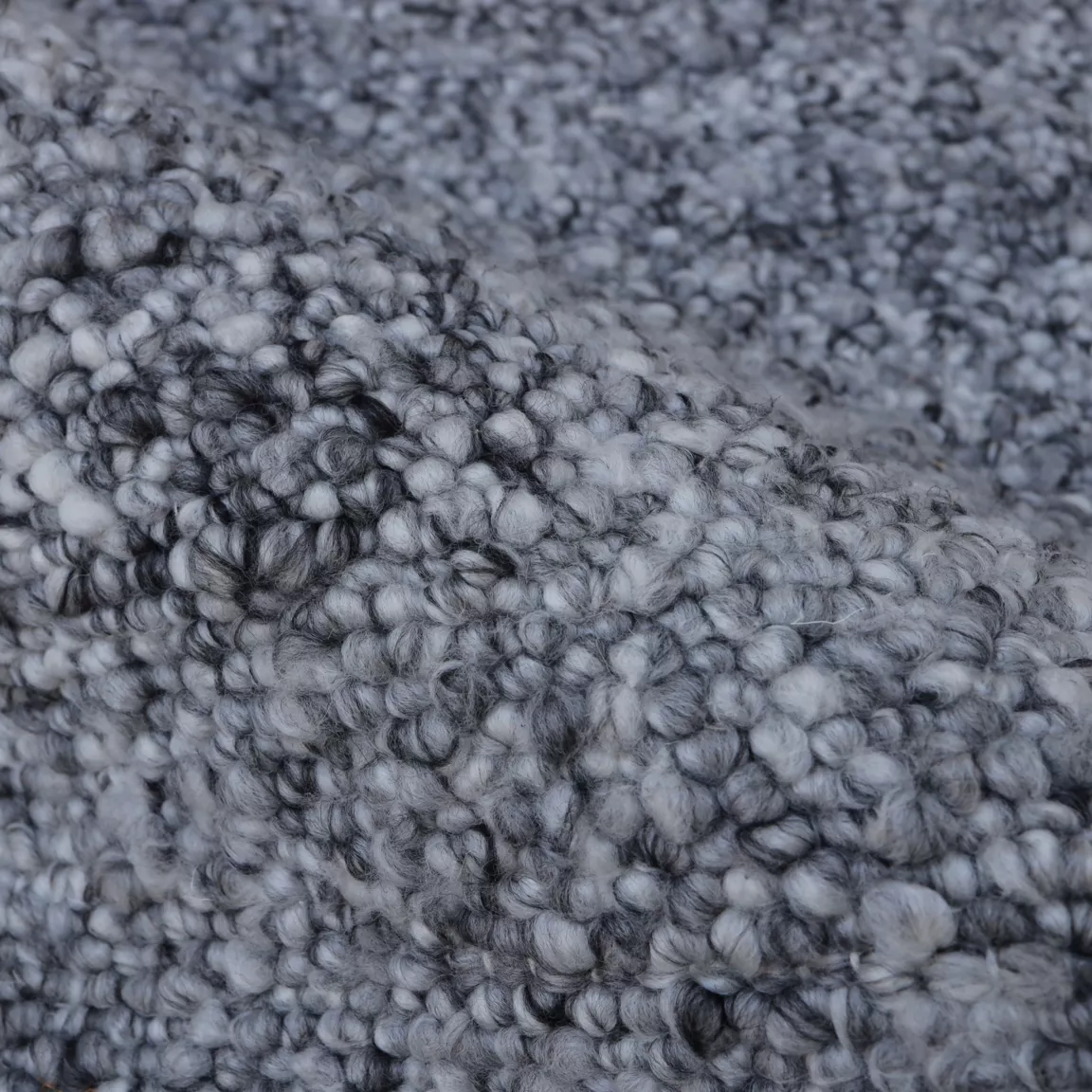Tapis de salon rectangulaire matière recyclée (160 x 230 cm) Sabana Gris