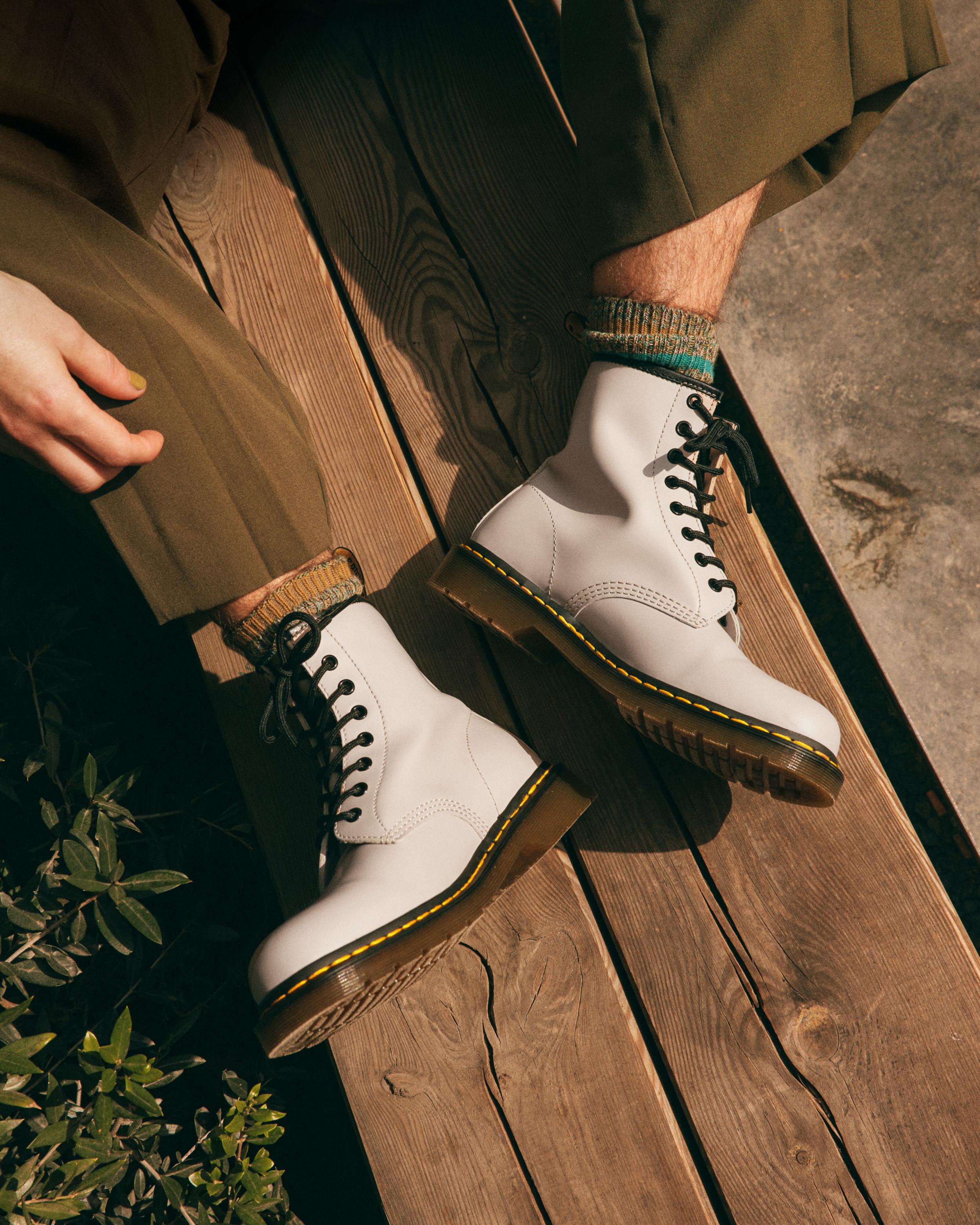 1460 Smooth Leather Lace Up Boots