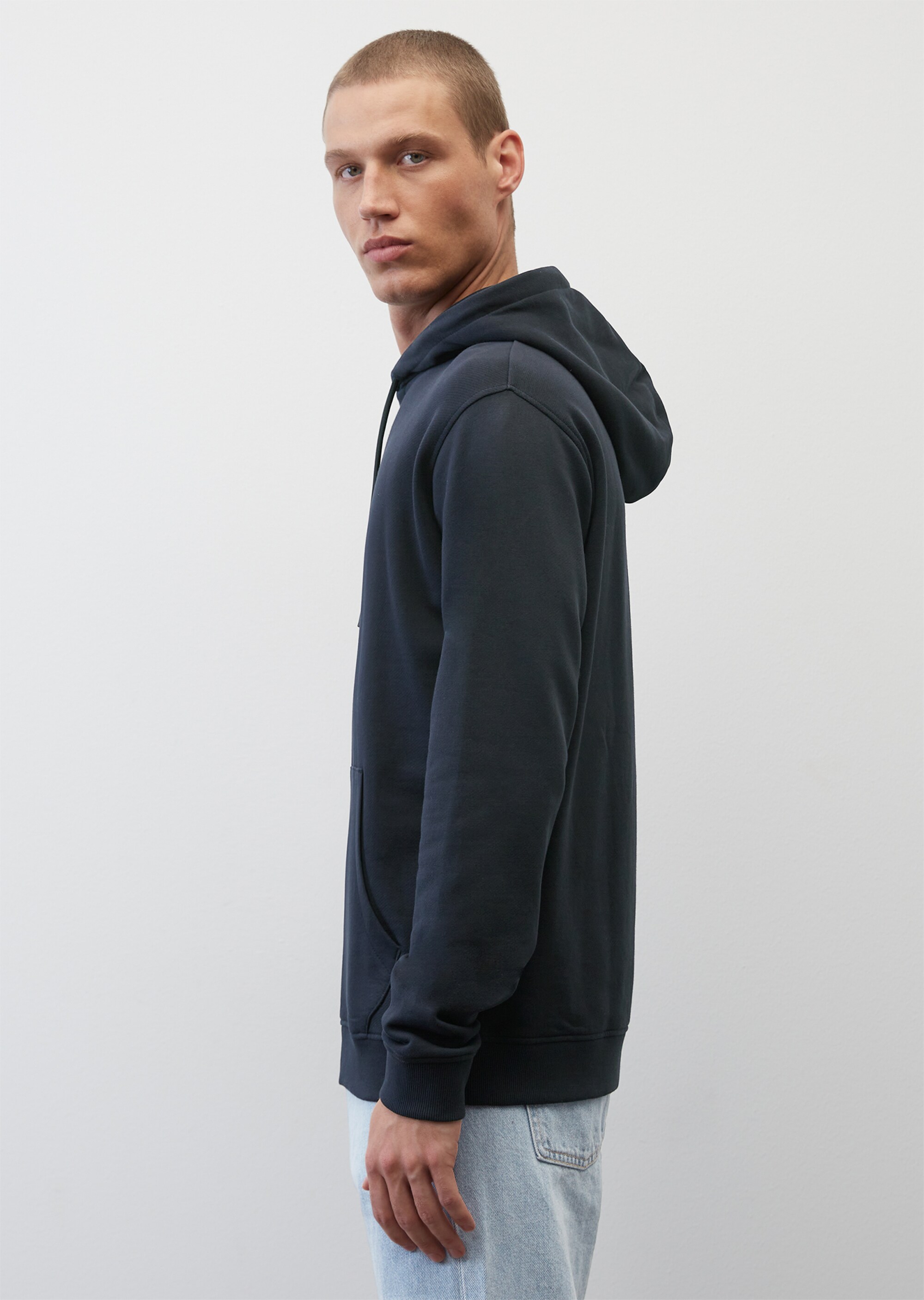 Kapuzen-Sweatshirt relaxed aus reiner Bio-Baumwolle