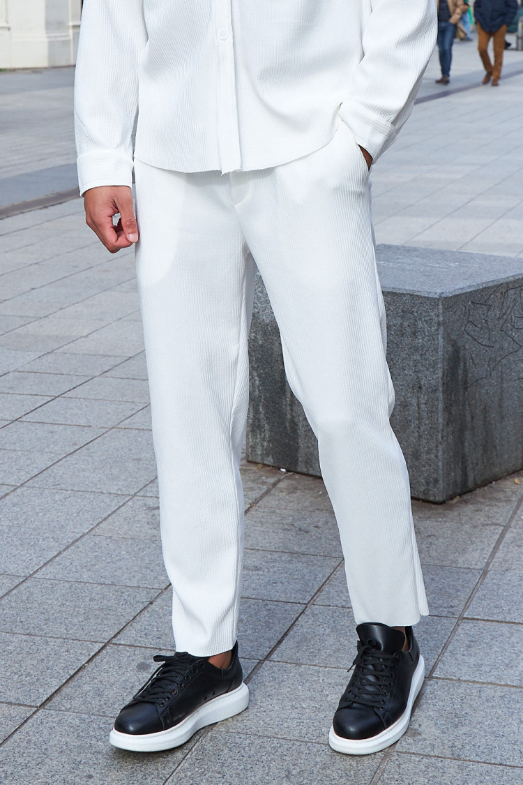 Ensemble chemise et pantalon blanc fluide