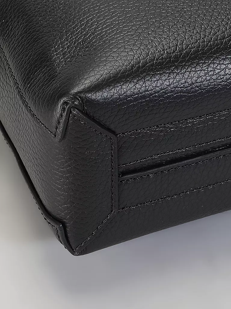 COCCINELLE Ledertasche Umhängetasche LIYA  schwarz