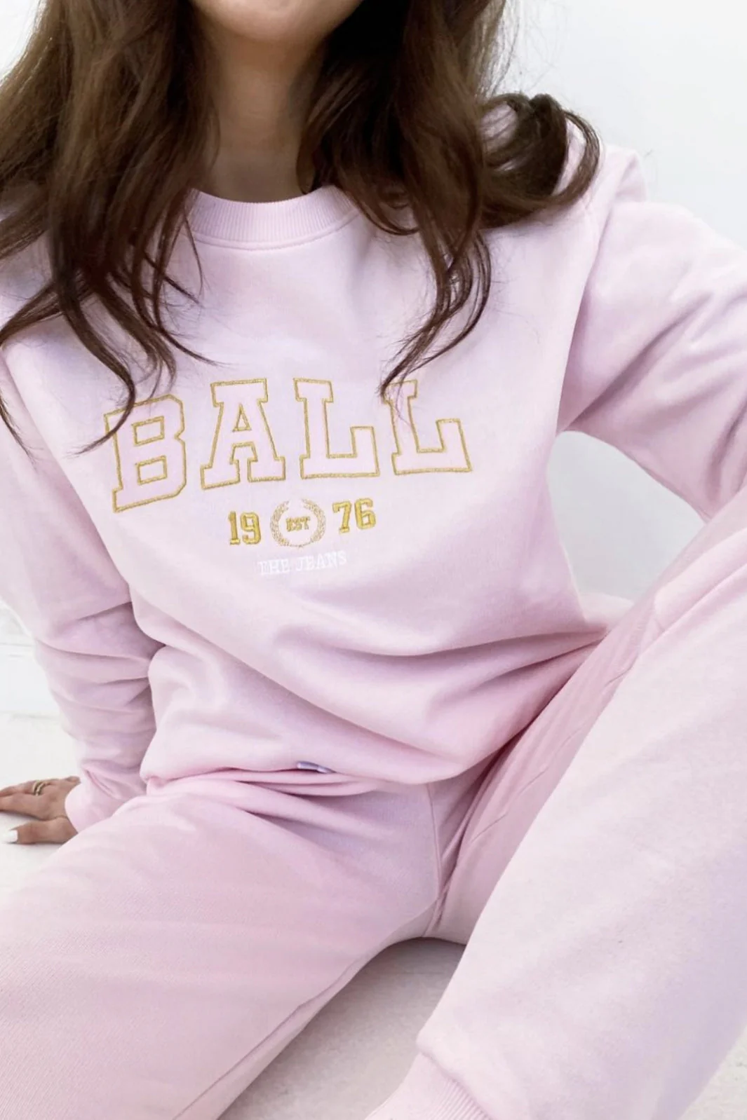Ball Sweatshirt L. Taylor milkshake