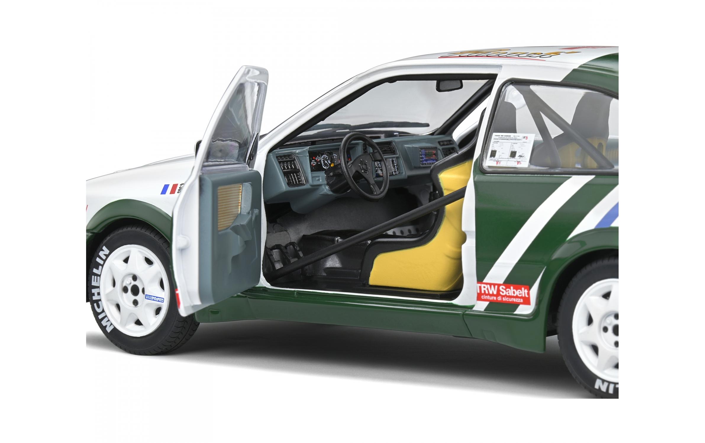 Rally Ford Sierra Cosworth #8 1:18Ford Sierra Cosworth Sammlermodell im Massstab 1:18