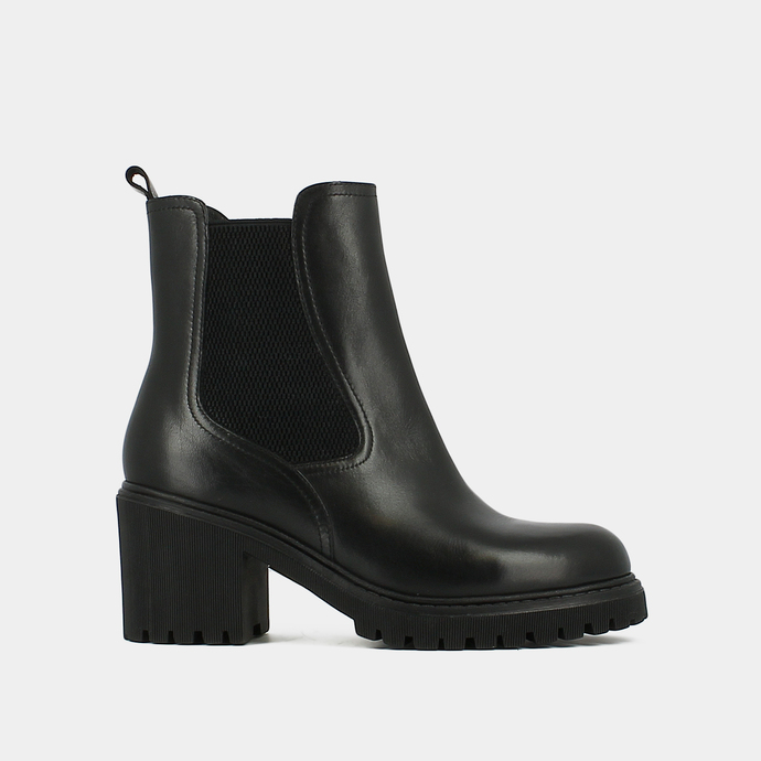 Chelsea boots à semelles crantées  en cuir noir