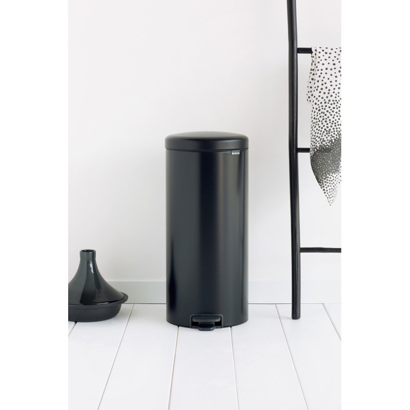 Poubelle 30 litres ronde à pédale Brabantia NewIcon