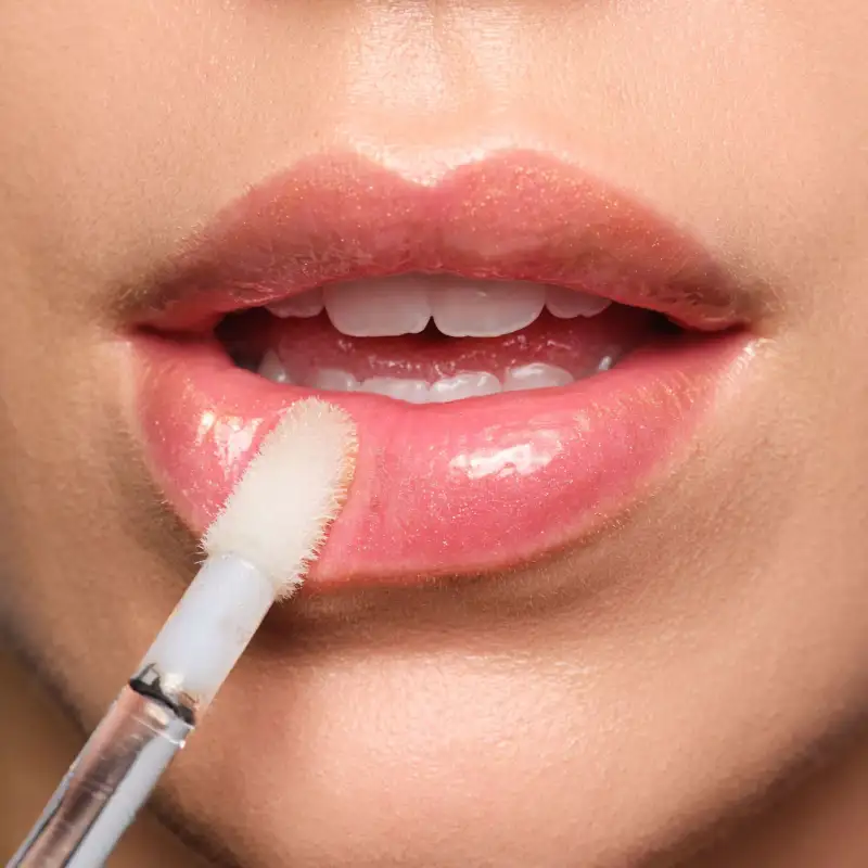 Glam Shine Lip Gloss