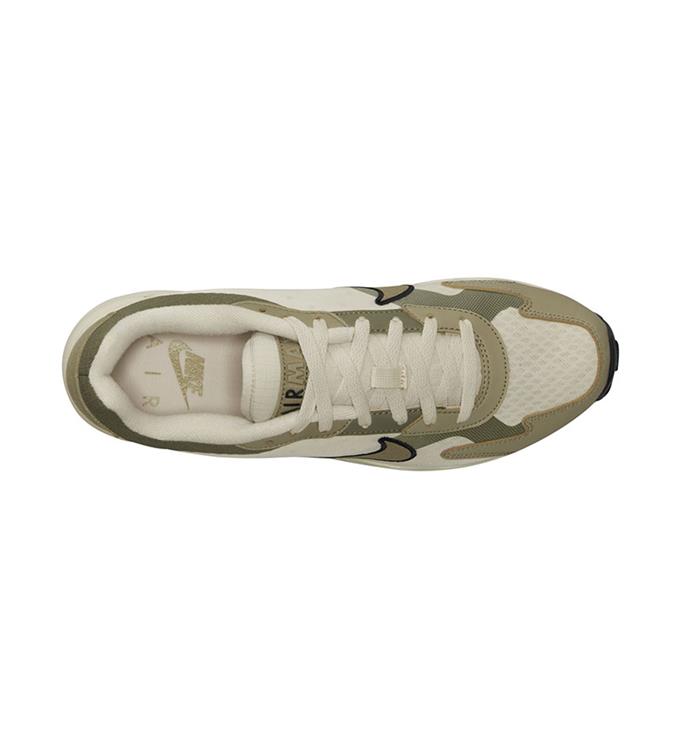 Nike Men Air Max Solo Sneakers