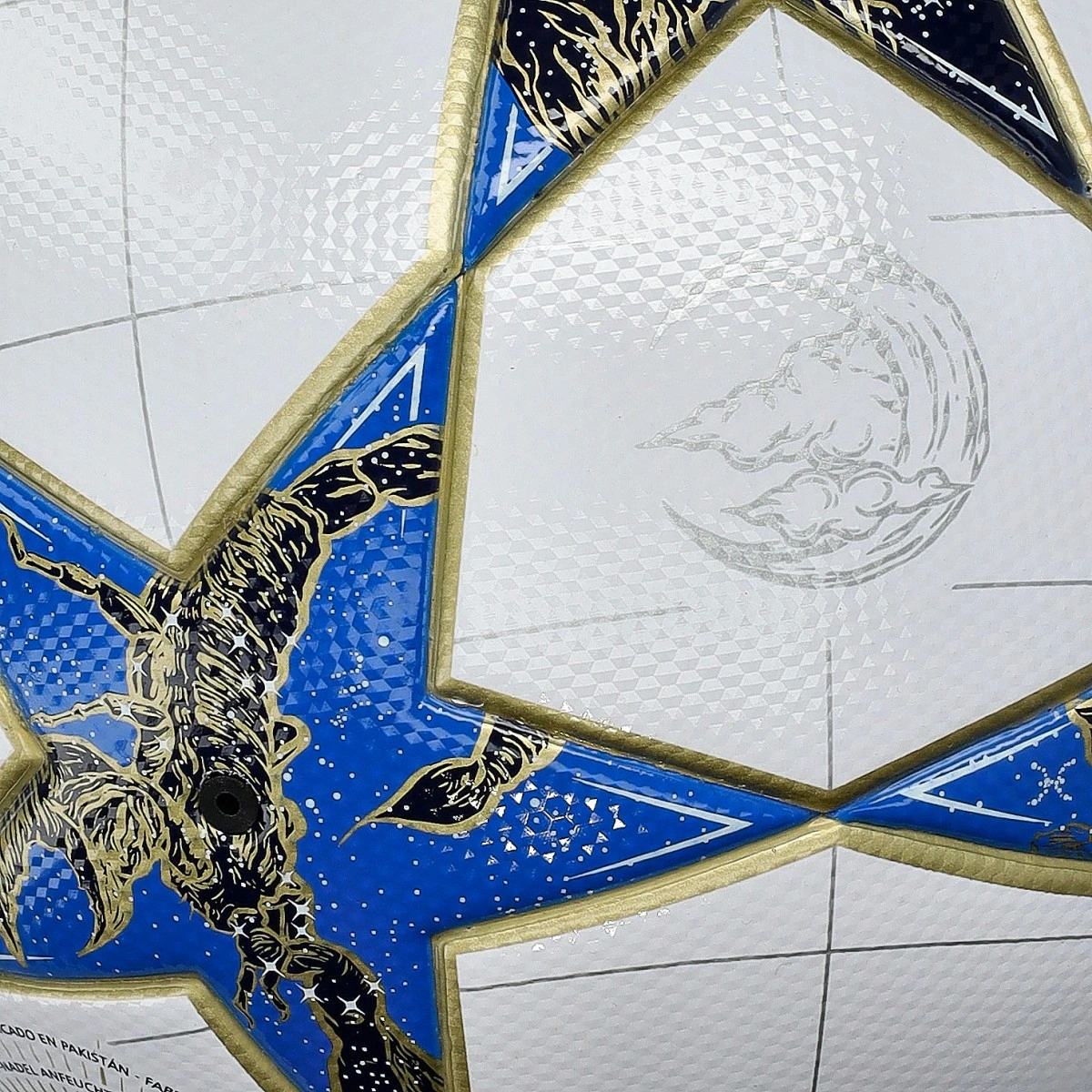 Bola adidas UEFA Champions League 2025-2026 League