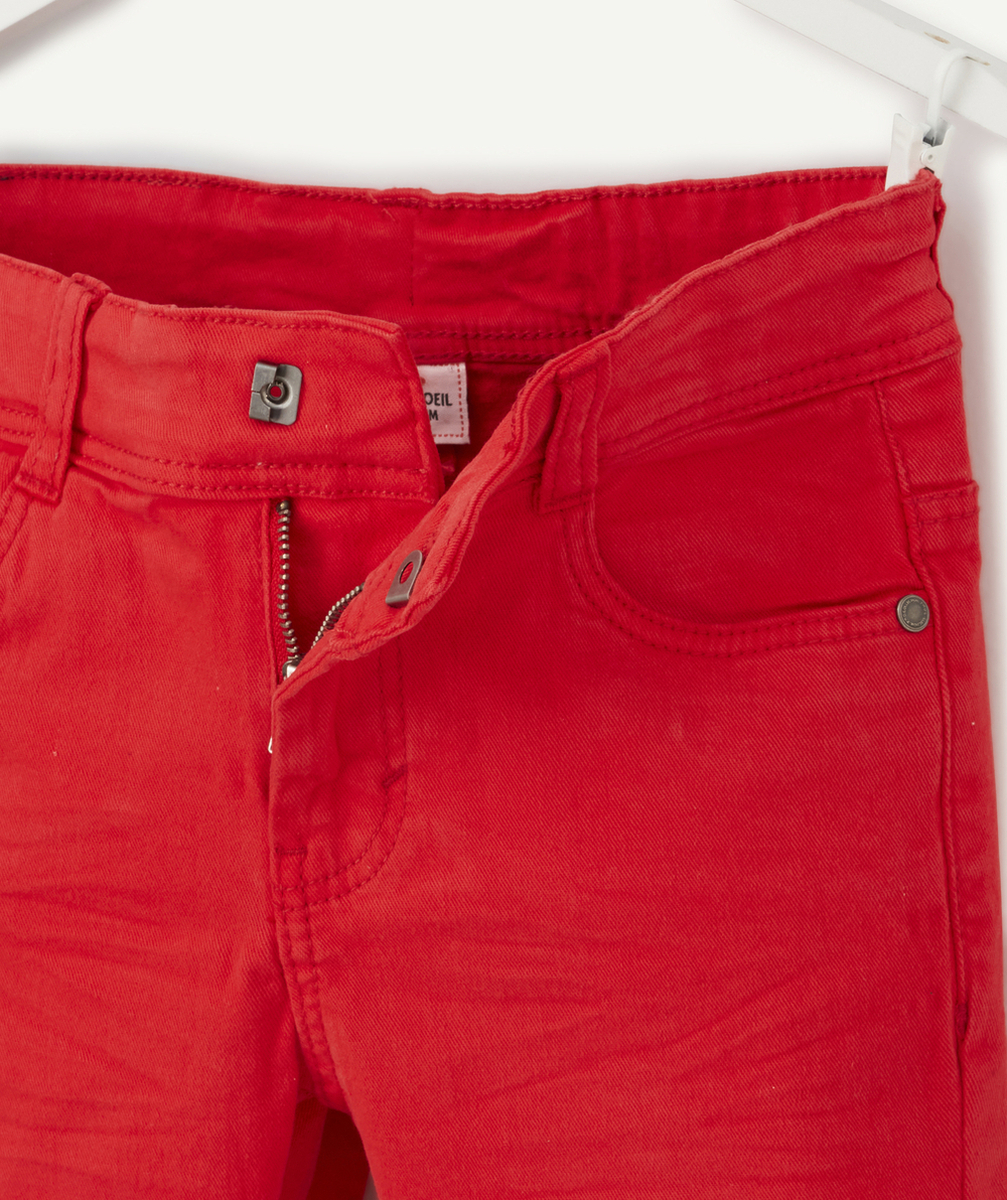 LE BERMUDA DROIT ROUGE EN COTON
