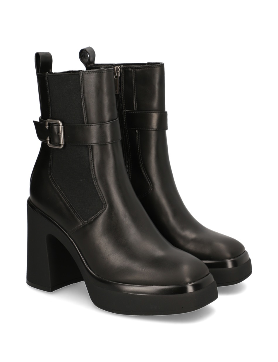 Stiefelette