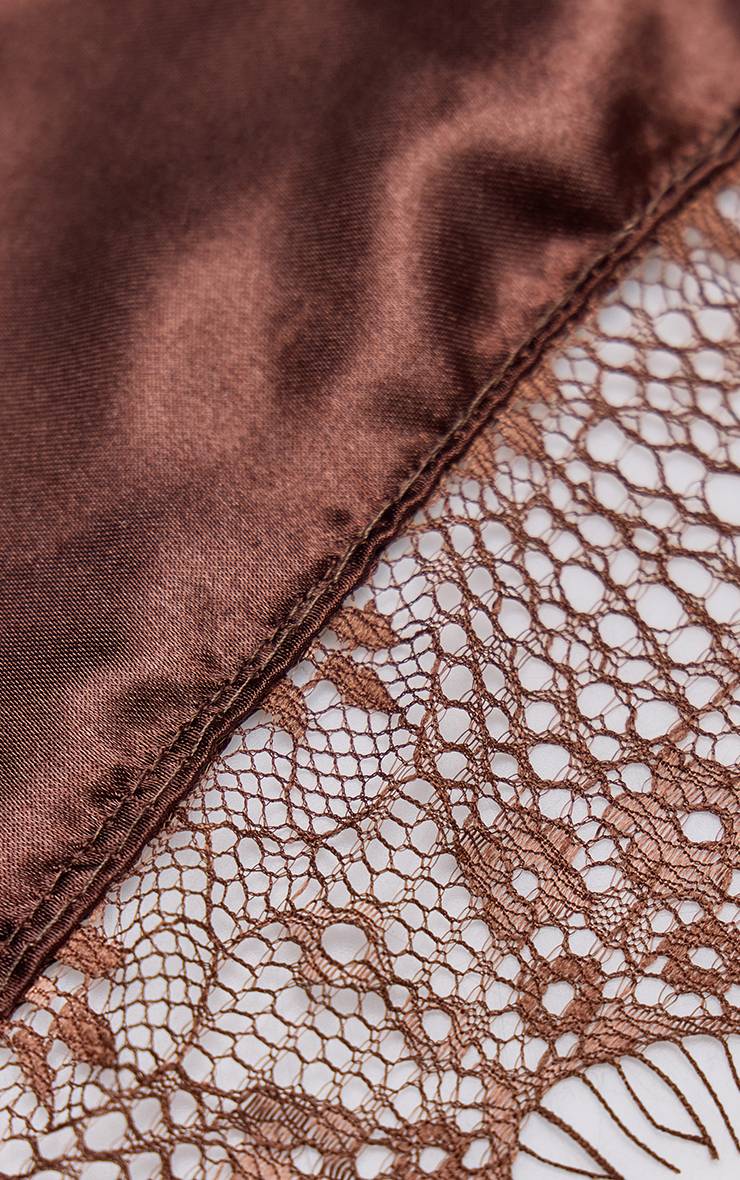 Chocolat Foulard Long En Satin Avec Bordure En Dentelle