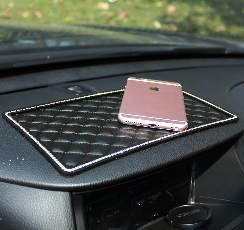 Worthbuy - Gewatteerde, versierde antislipmat voor het dashboard van uw auto