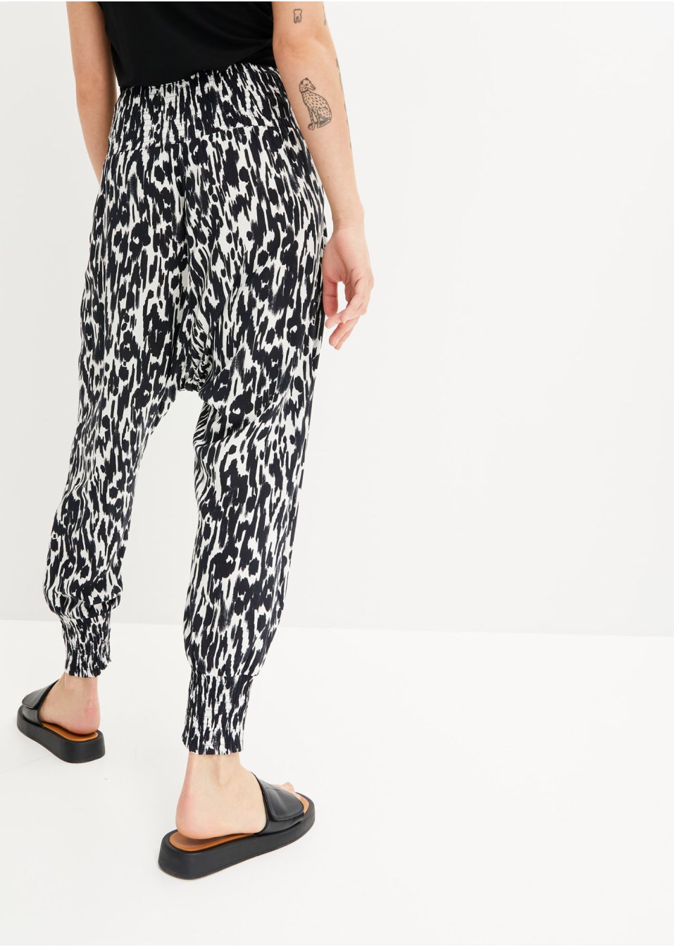 Pantalon sarouel à motif