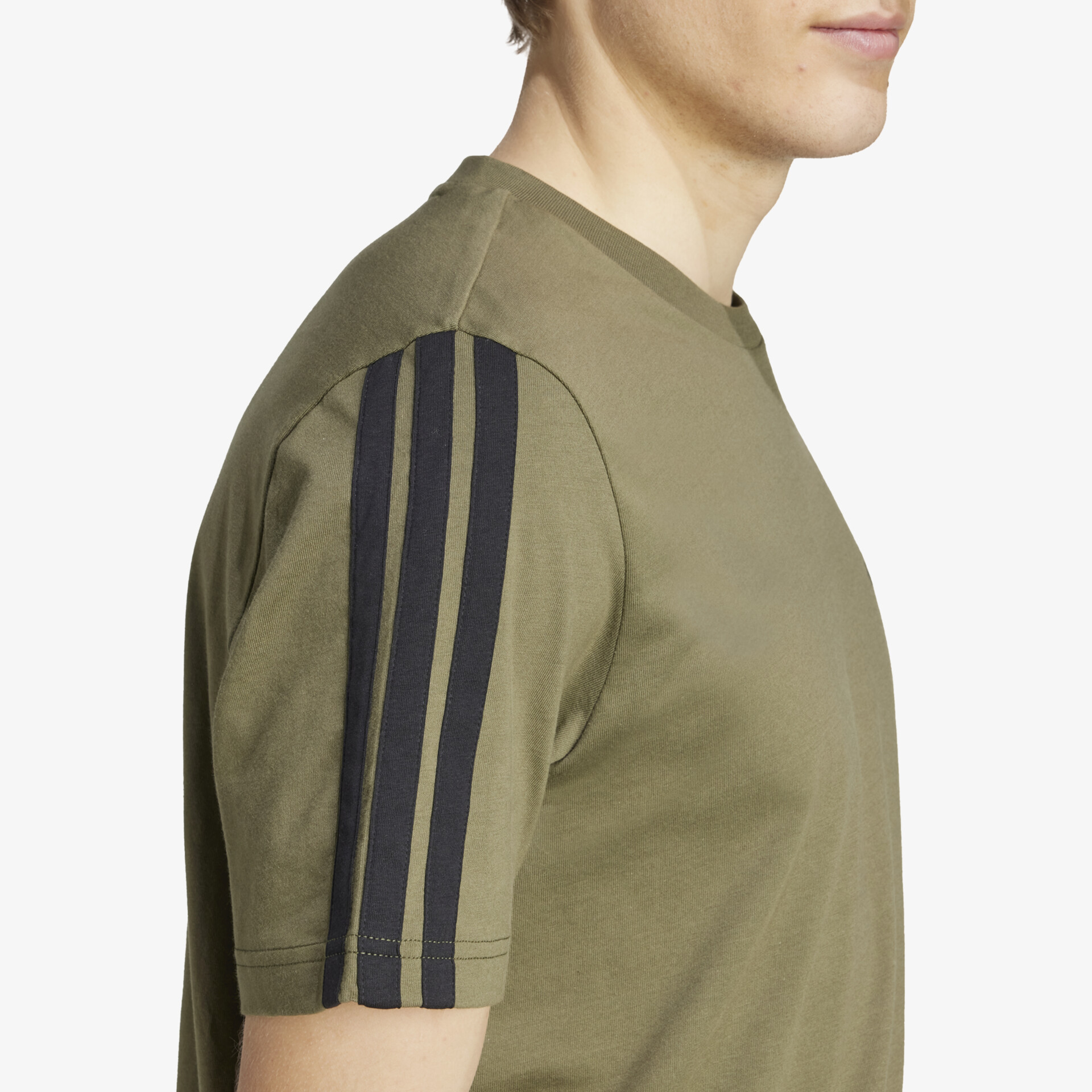adidas 3 Streifen Herren T-Shirt olive