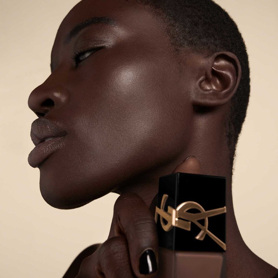 Yves Saint Laurent All Hours Foundation DC9 25ml