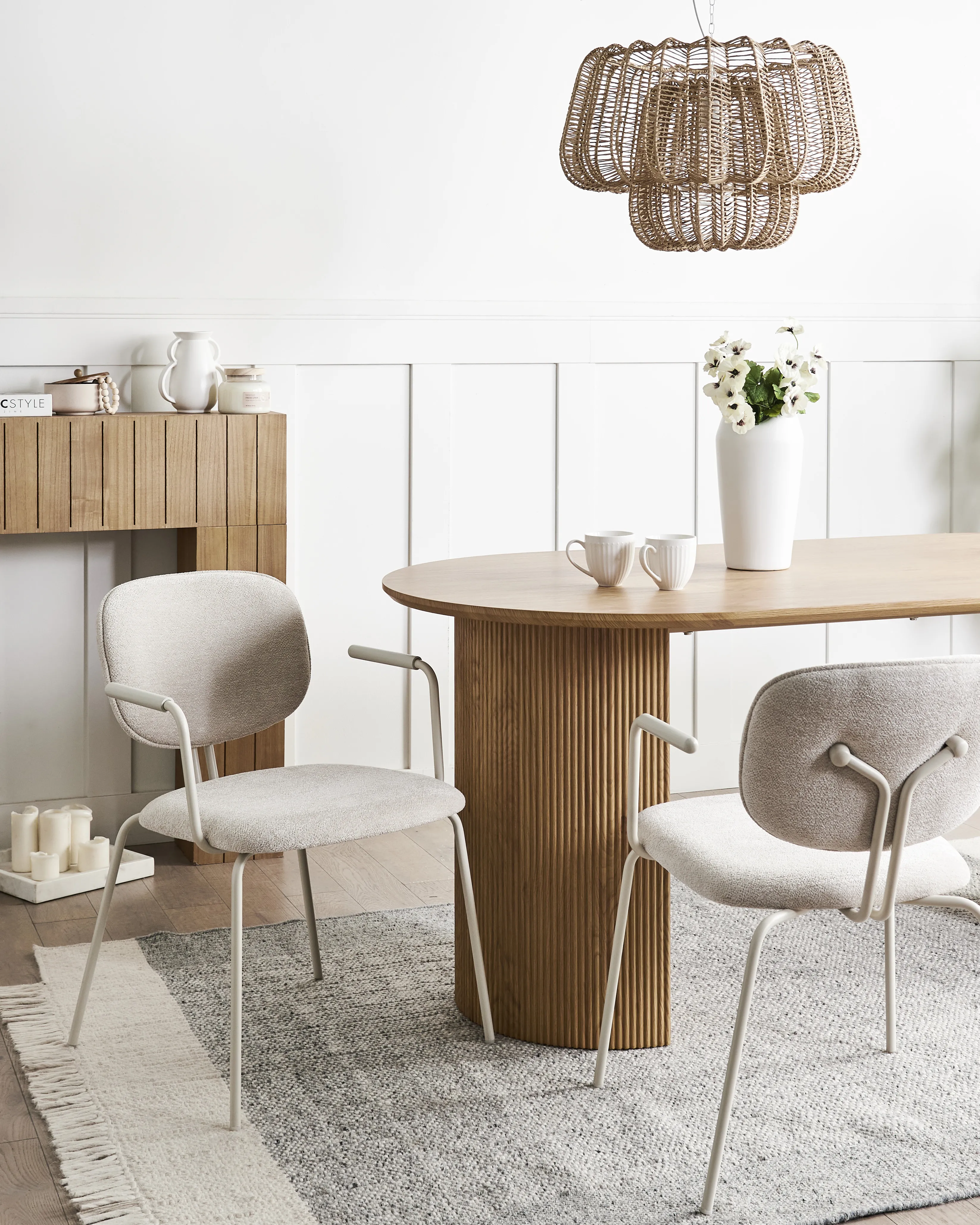 Set van 2 eetkamerstoelen CARILLE Chenille Lichtbeige