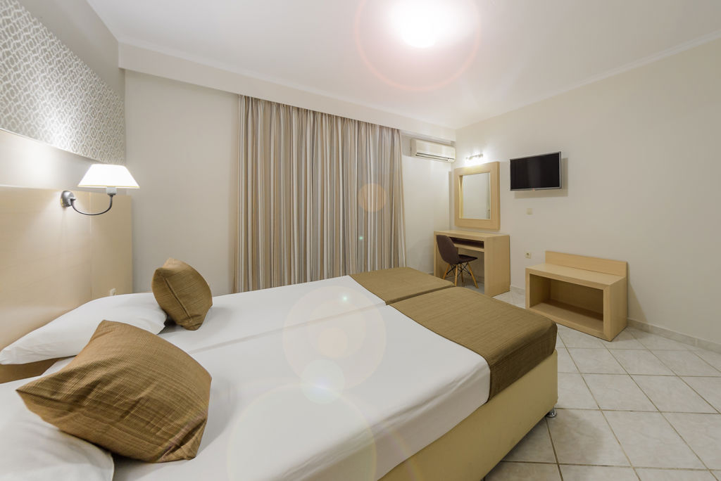 Karras Hotel Logies en ontbijt - Hotel