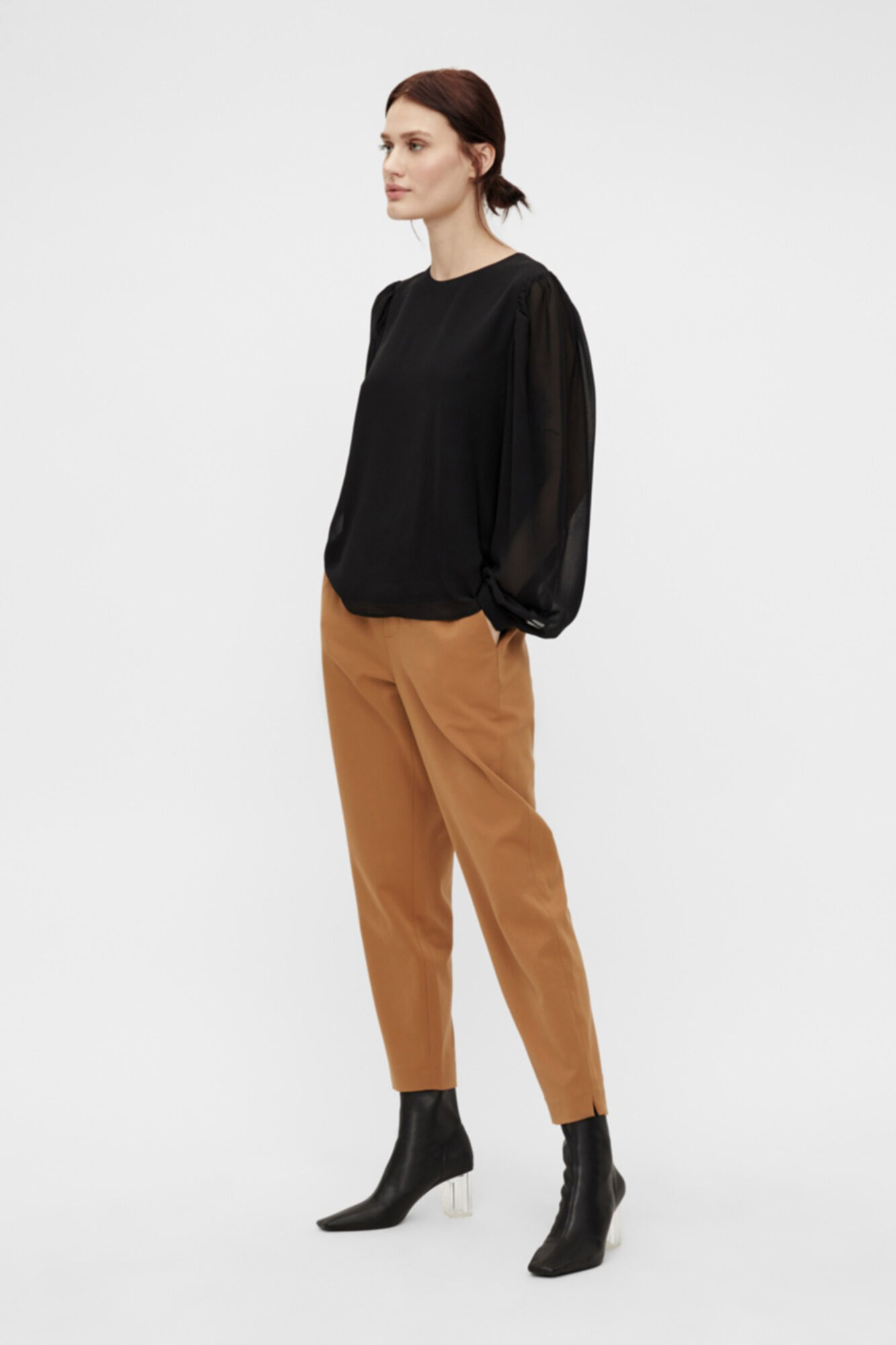 Blusa em tecido sustentável - Preta
