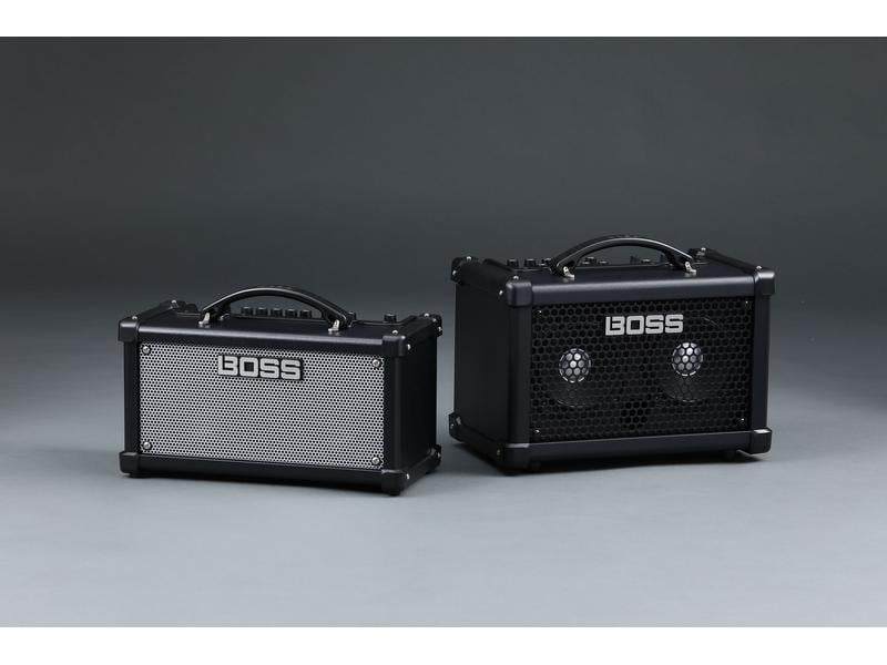 BOSS Combo Dual Cube LX Extrem vielseitiger Desktop-Verstärker mit professionellen Sounds und Effekten