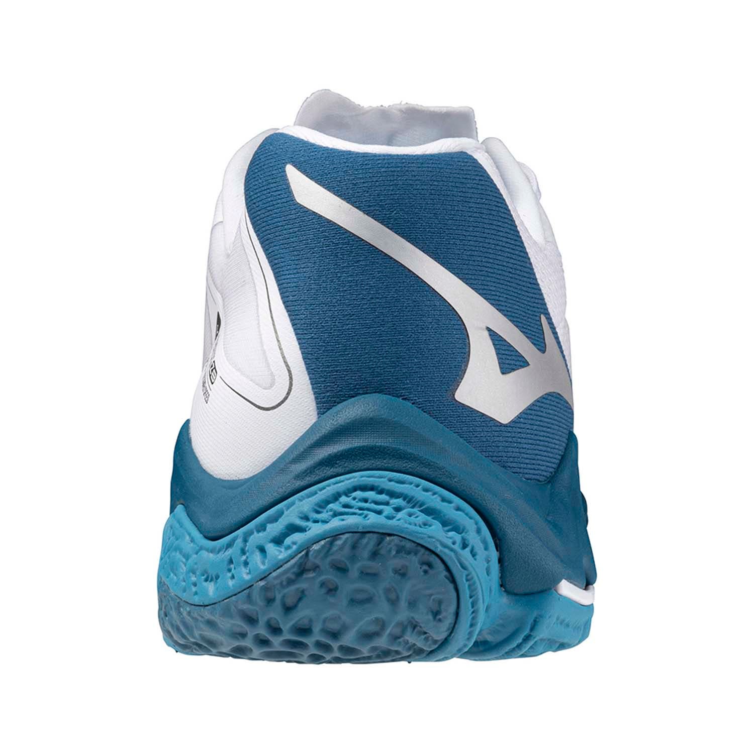 Mizuno  Wave Lightning Z8