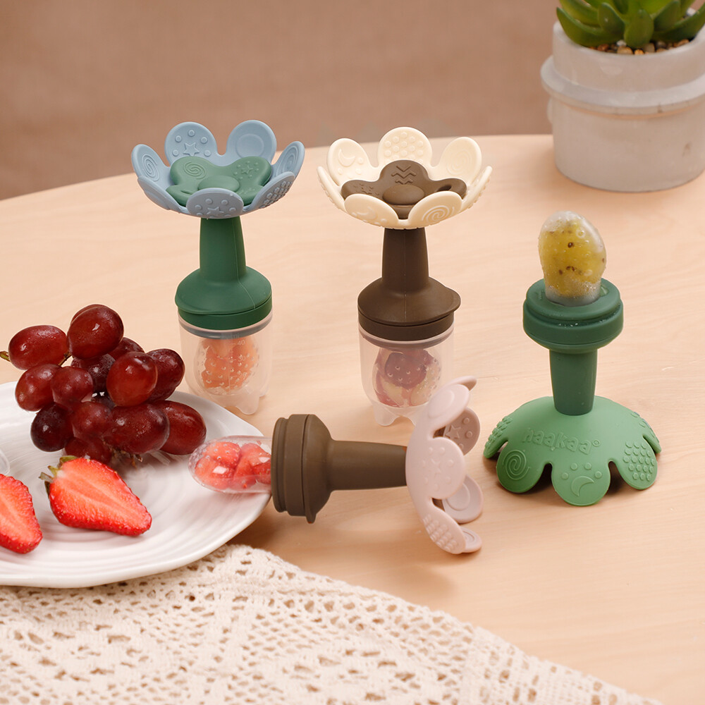 Haakaa Flower Fresh Food Feeder Fruitspeen Blush
