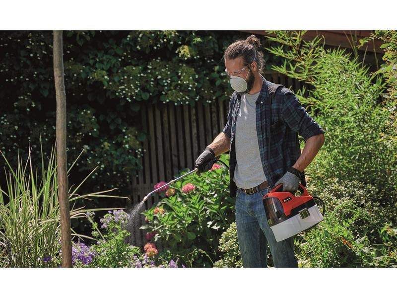 Einhell Akku-Drucksprühgerät GE-WS 18/35 Li-Solo Praktischer Helfer für ein sattes Grün im Garten