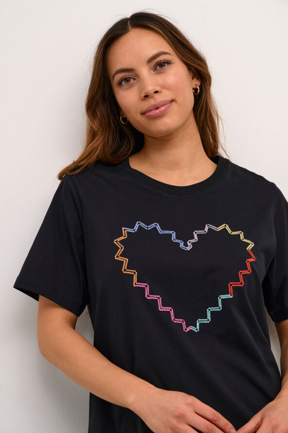 Culture CUamora Heart T-Shirt Black