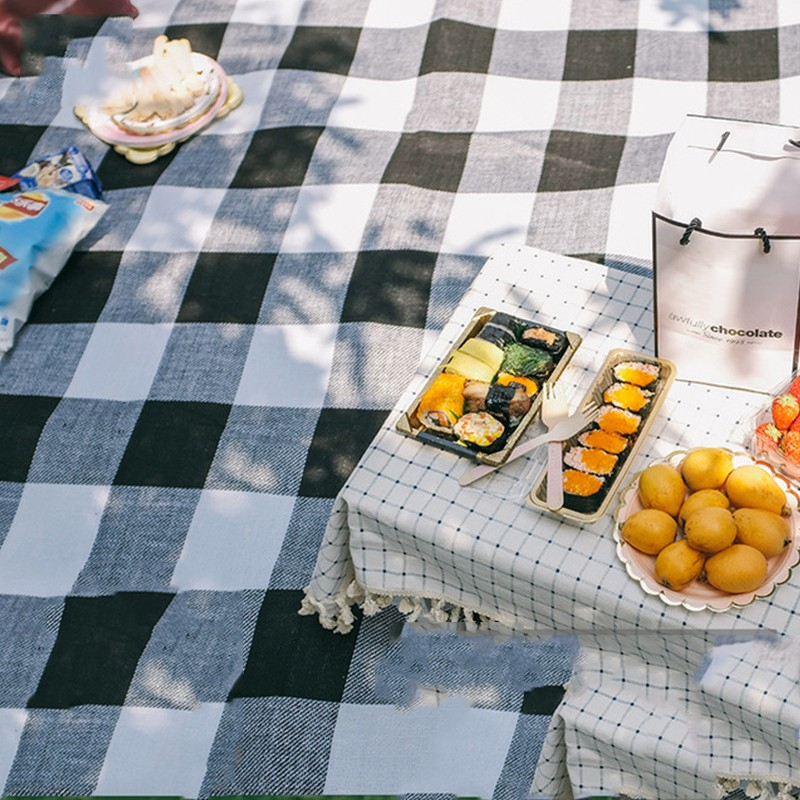 (200x300cm) 6mm Dicke Picknick Decke Outdoor Matte Kariert - Schwarz / Weiss