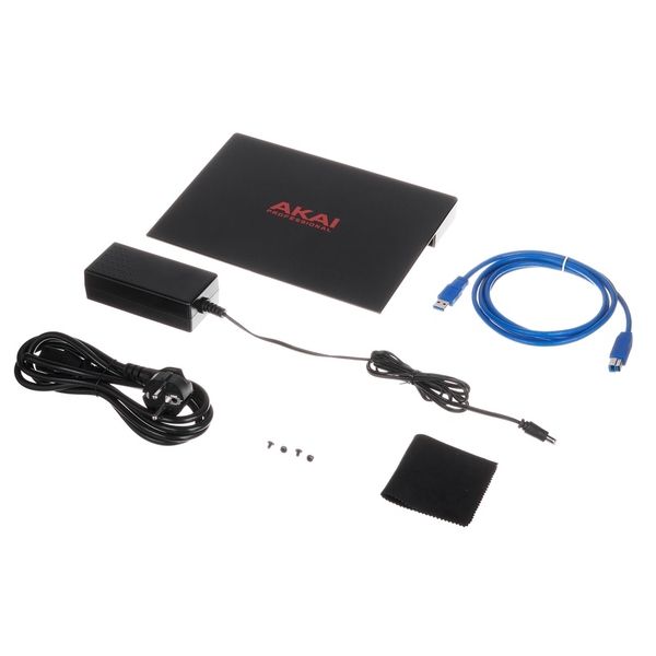 AKAI Professional MPC X SE ISO-Plate Bundle