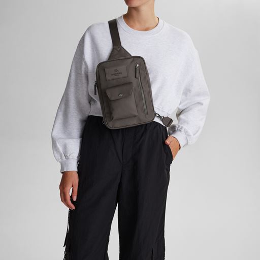 Markberg Darla One Shoulder Rygsæk, Major Brown
