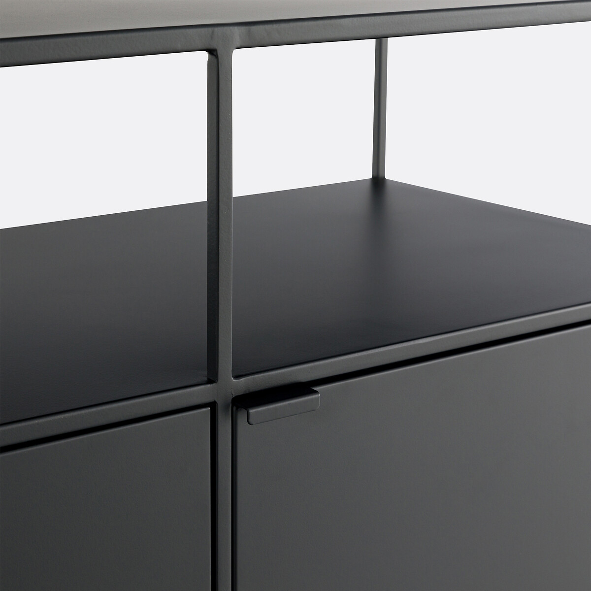 LA REDOUTE INTERIEURS<br>Móvel buffet em aço, Miva