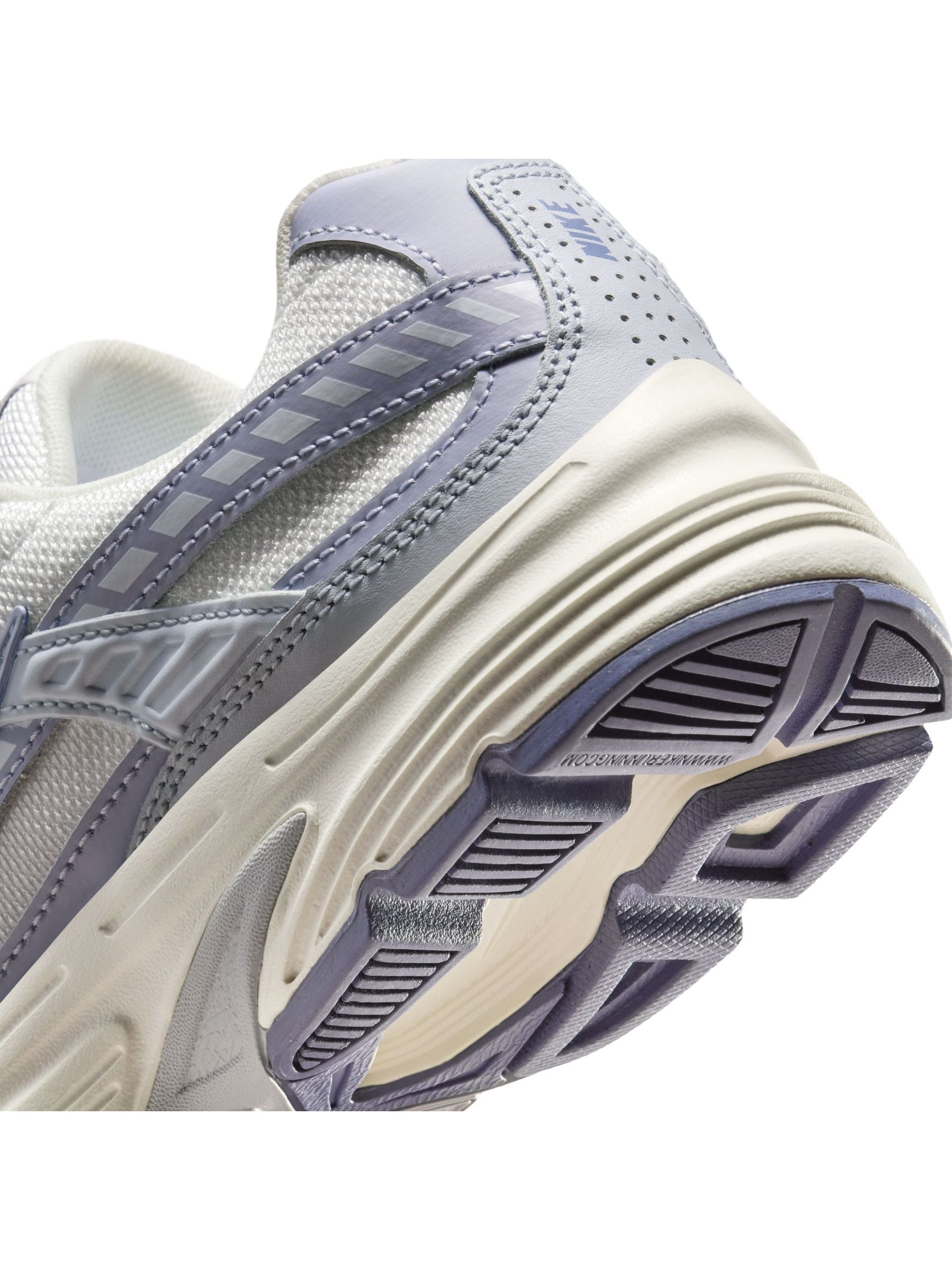 Nike Initiator sneakers