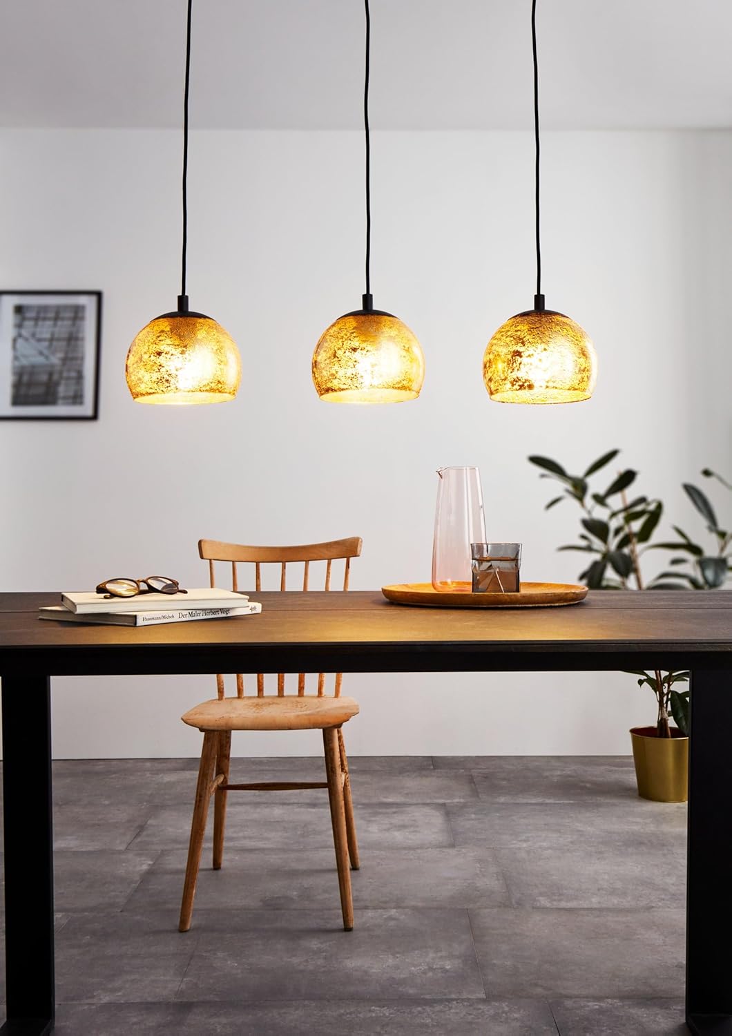 EGLO Hängelampe Alabraccin, 3-flammige Pendelleuchte Esstisch, Hängeleuchte aus Metall in schwarz und Glas in gold, Esszimmerlampe hängend, E27 Fassung, 78 cm