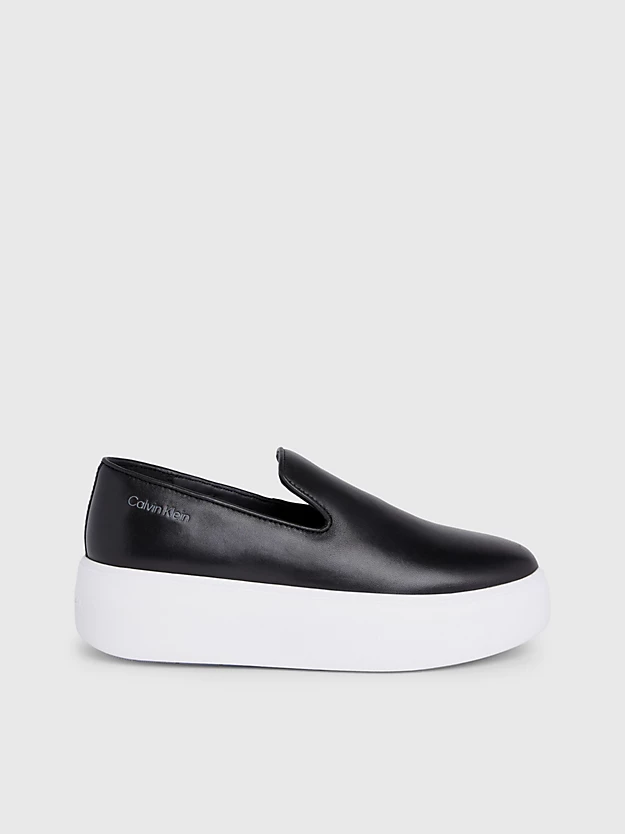 Sapatos plataforma de couro sem cadarço