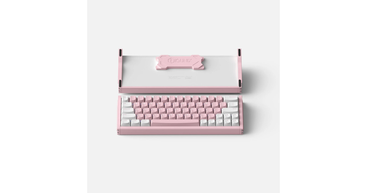 IqunixEZ63 Pink Magnetic Switch Gaming HE Keyboard, gaming toetsenbord  (Wit/pink, US lay-out, US-International, Gateron Jade Pro, 60%, RGB, Double Shot PBT Keycaps)