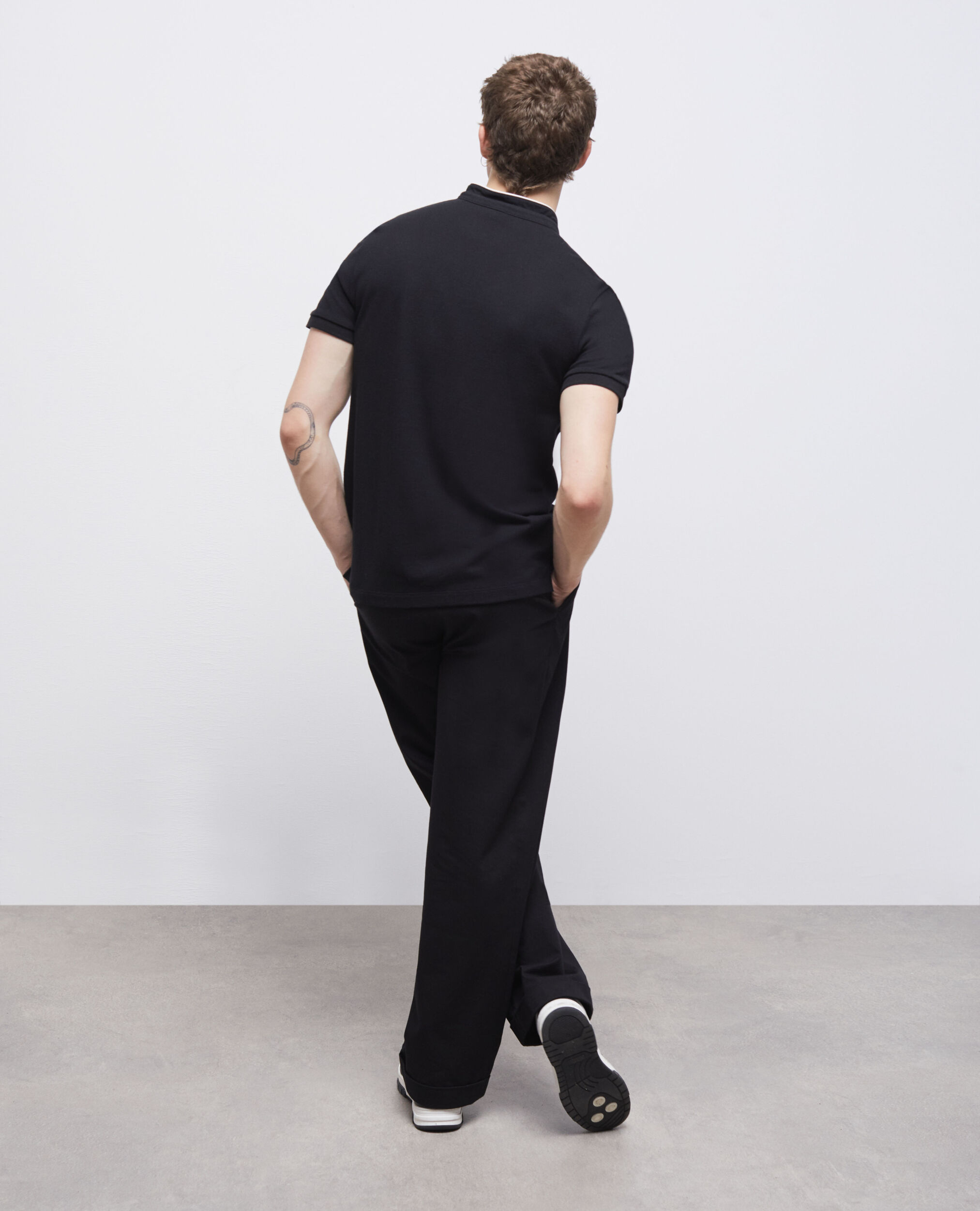 Polo col officier noir