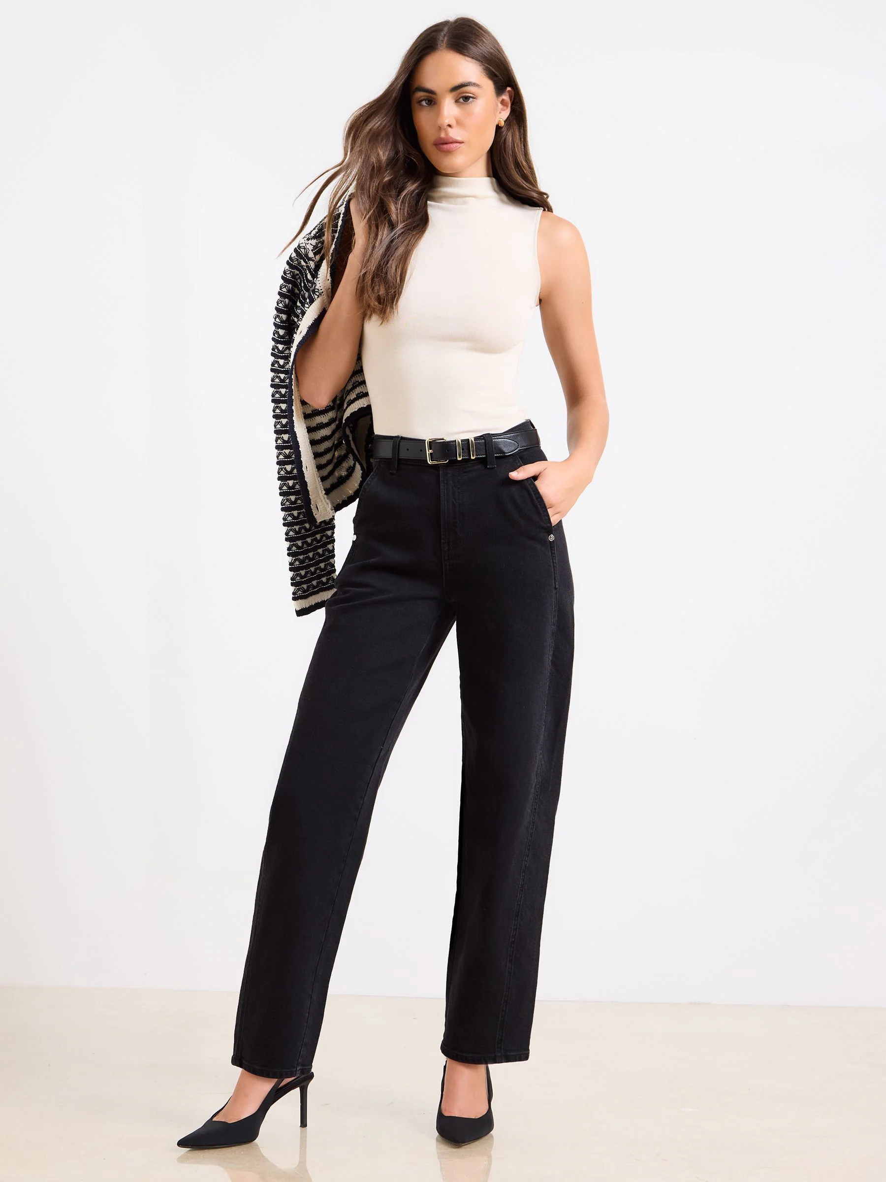 Zwart - Lipsy Slim Barrel jeans
