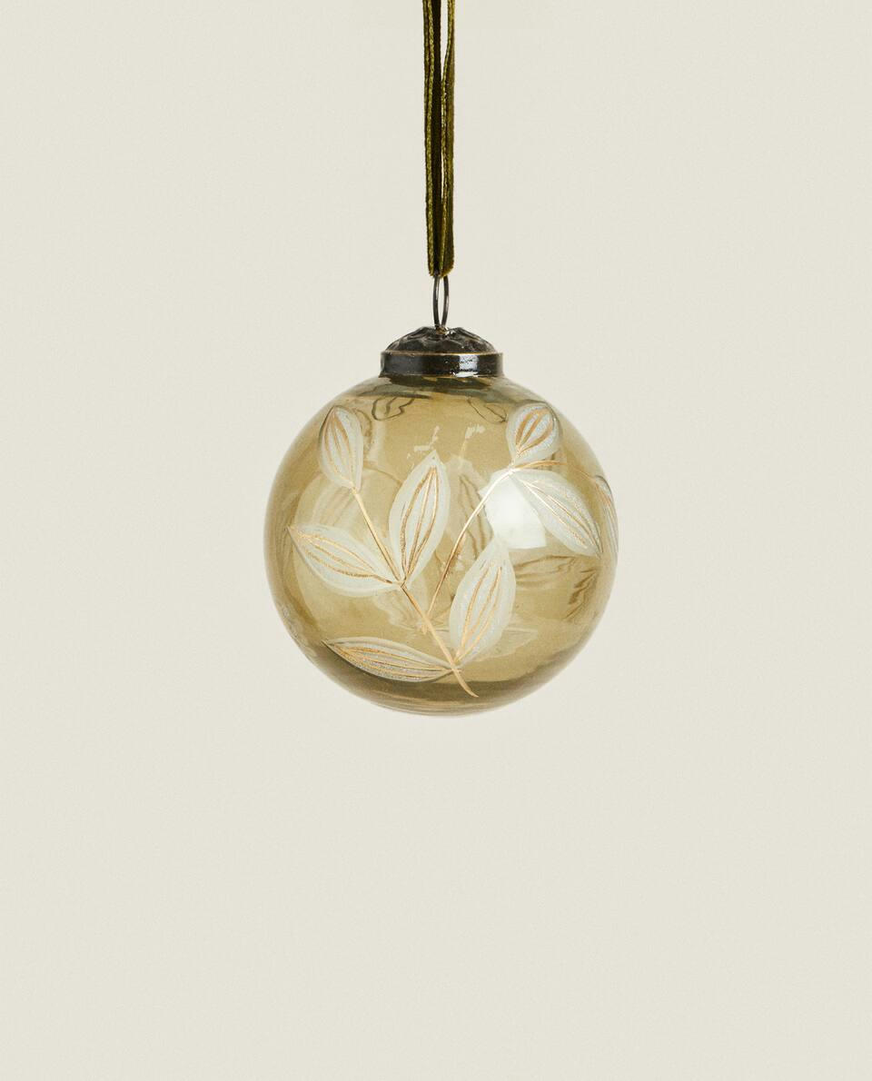 Enfeite de Natal de vidro com decoração de folhas