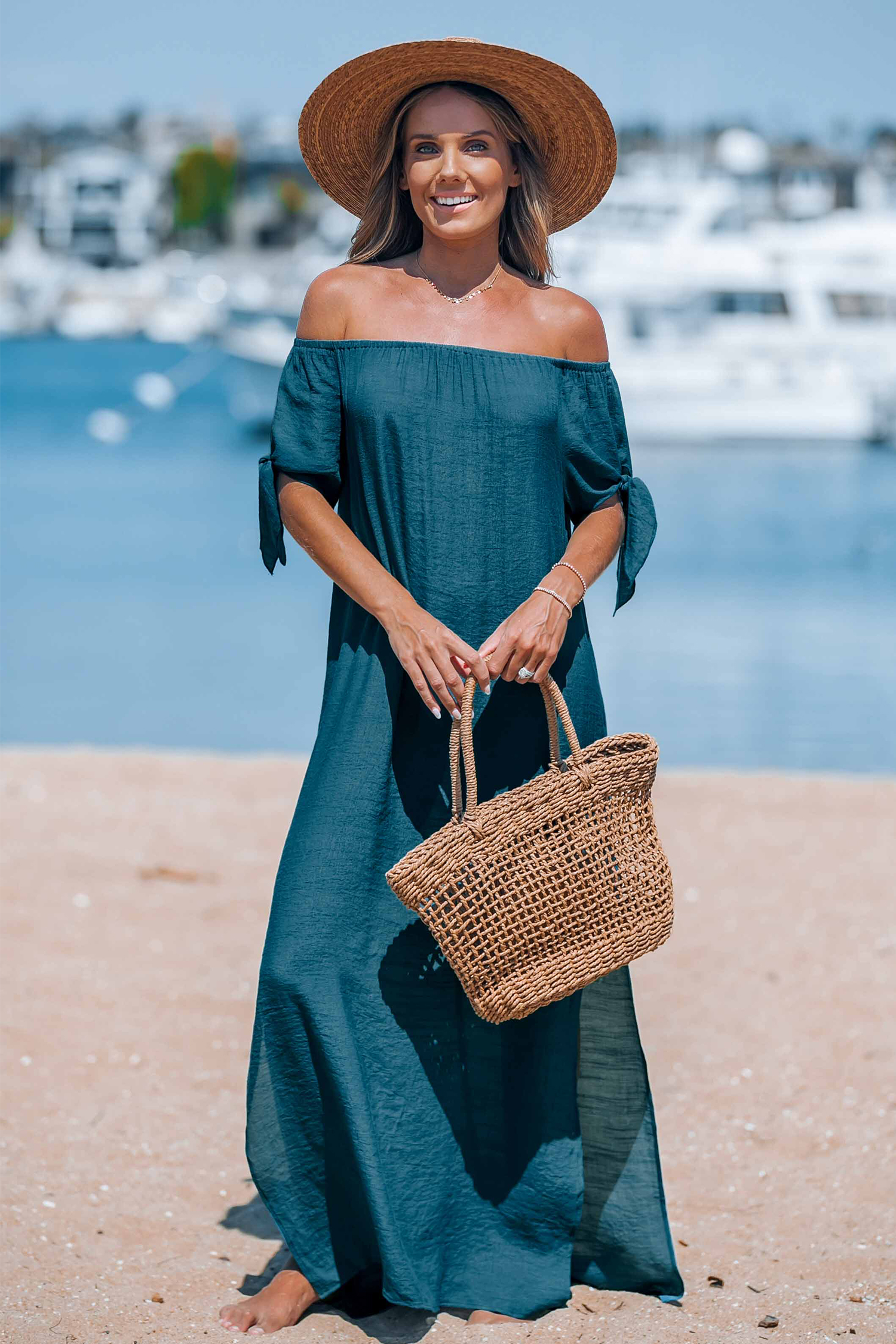 Robe cover up maxi avec ourlet fendu et épaules dénudées bleu