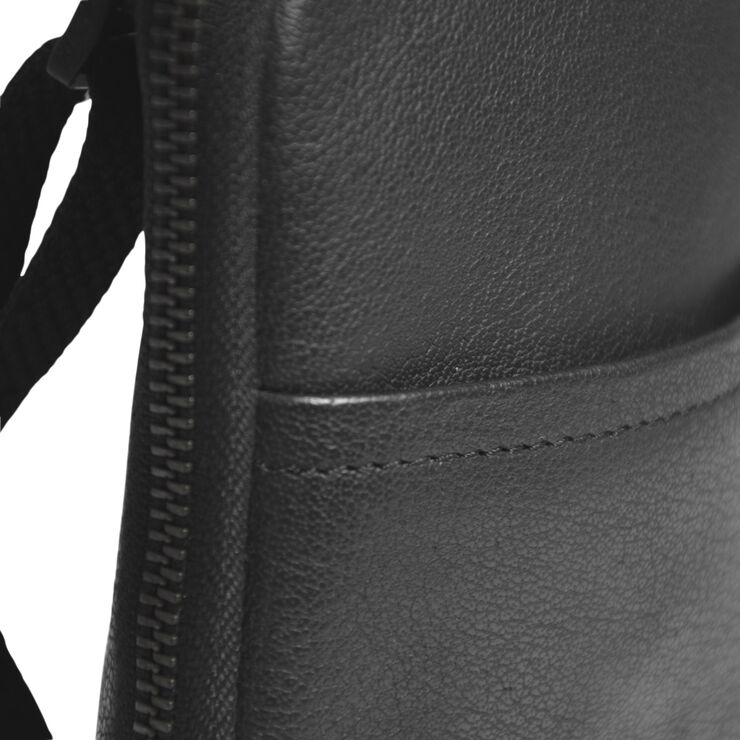 Still Nordic Clean Mini Messenger Black