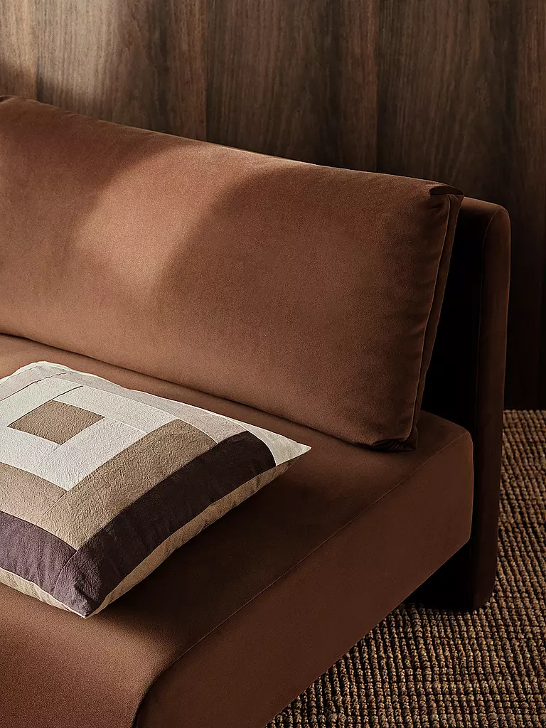 FERM LIVING Border-Patchworkkissen mit Rand Coffe Dark Sand  braun