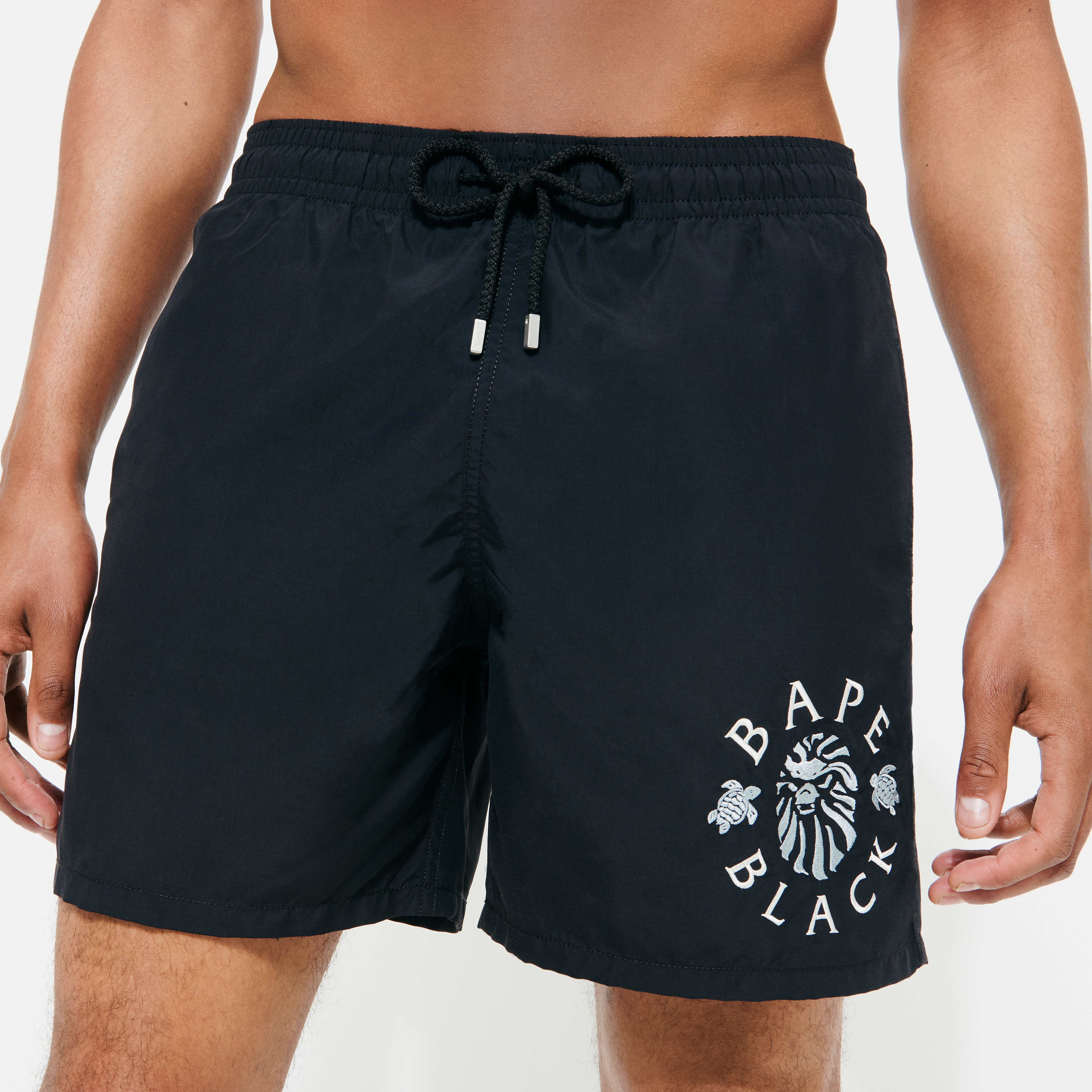 Maillot de bain homme brodé Logo - Vilebrequin x BAPE® BLACK | Site Vilebrequin | MOTZ2B89