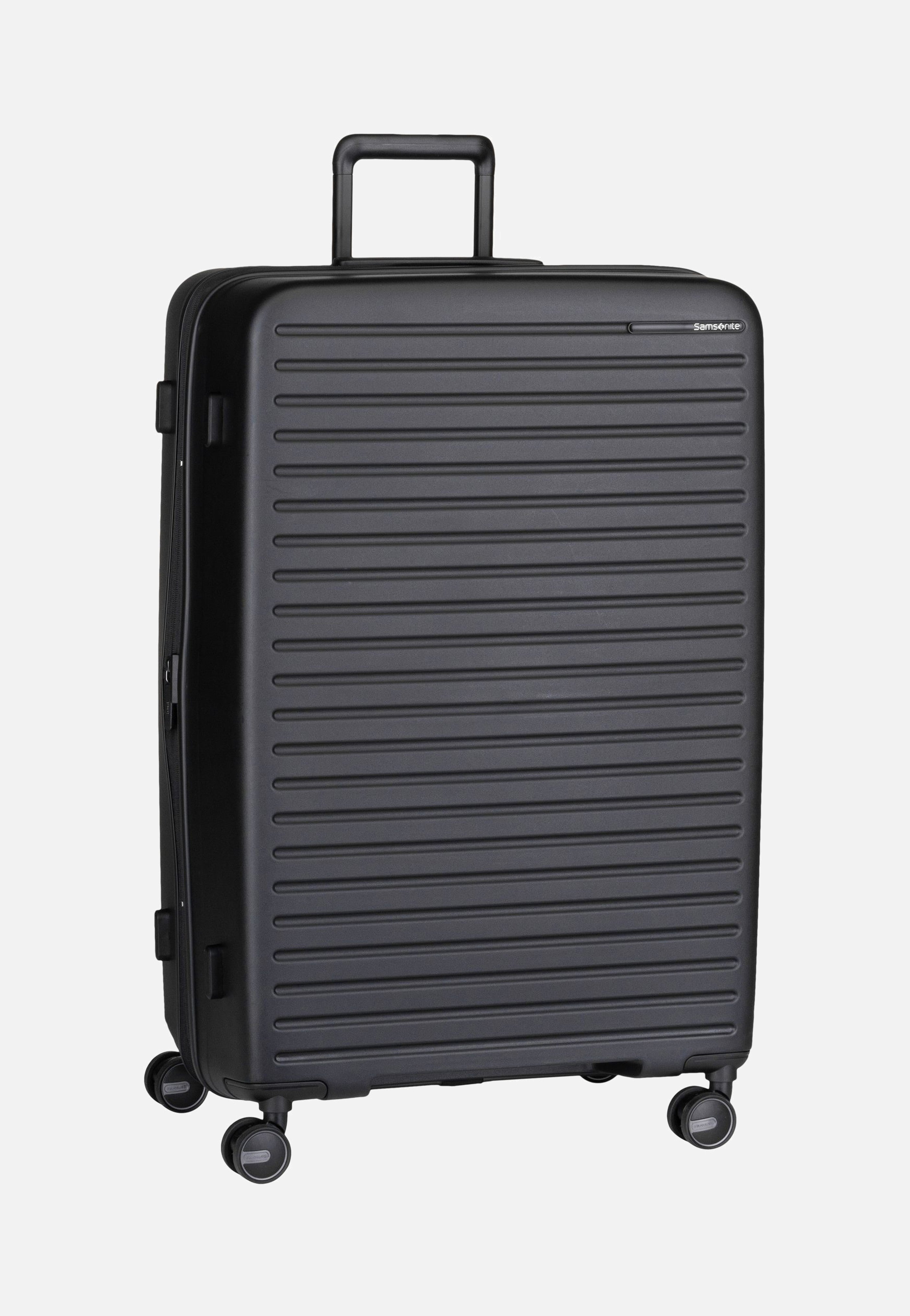 RestackD Spinner 81 EXP Black - Koffer