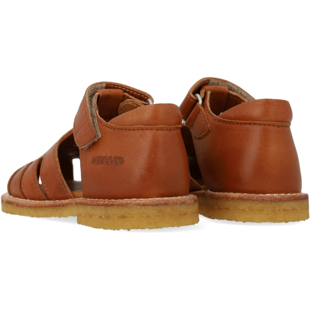 Køb Angulus Cognac Begynder Sandal Med Bi Broderi